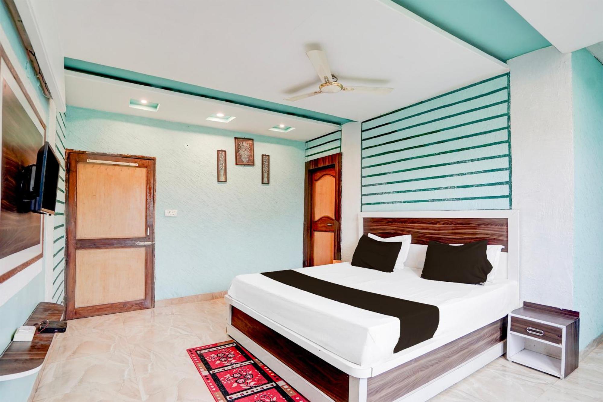 Hotel SPOT ON 86122 Pachmarhi hills Exterior foto